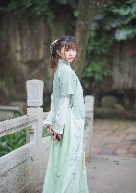 恐龙世界全集免费观看_720全集在线观看