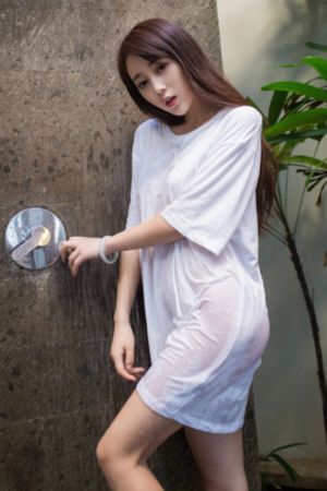 av青青操_4K影视在线观看