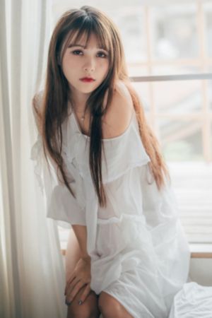 操韩国美女_1080P高清在线观看