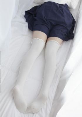 中国青少年使用手机实时聊天299_DVD日韩电影在线