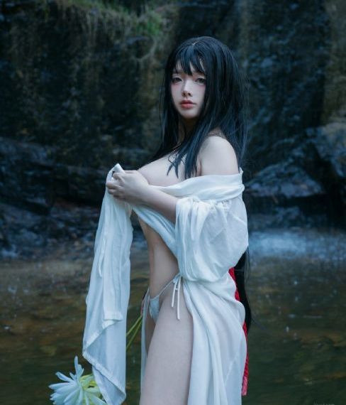 超碰人人精品_DVD手机免费观看完整